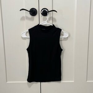 Women's sleeveless top